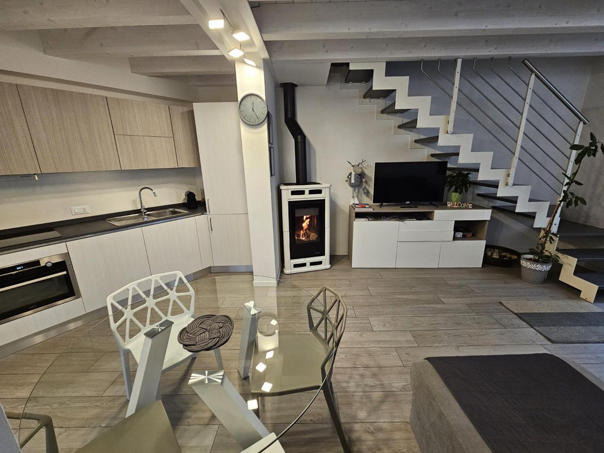 Villa Joy Verona - Luxury Chalet エクステリア 写真