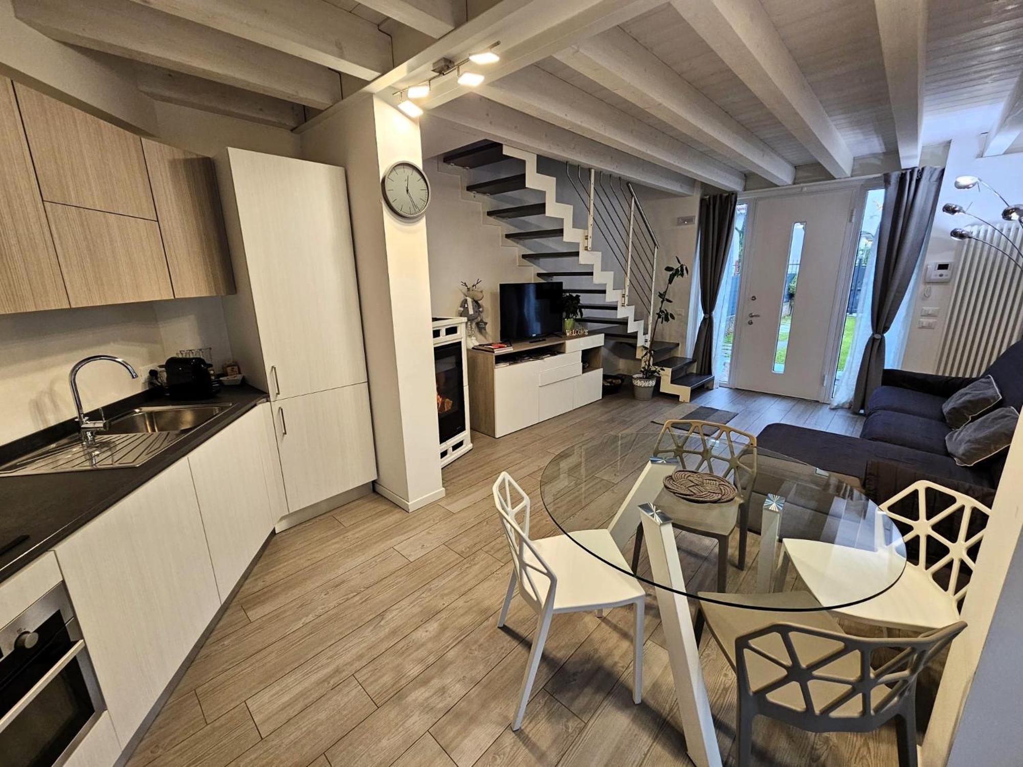 Villa Joy Verona - Luxury Chalet エクステリア 写真
